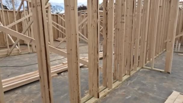 Uma Moldura Vigas Usadas Construção Estrutura Madeira Para Nova Casa — Vídeo de Stock
