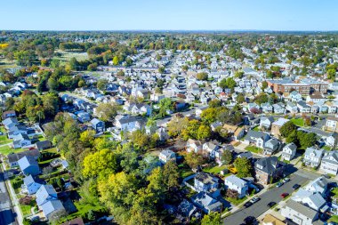New Jersey eyaletinde rahat bir yaşam ortamı olan küçük bir Amerikan kasabası var..