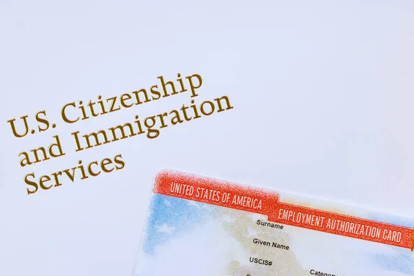 Citizenship Immigration Services Issues Employment Authorization Cards American Immigrants — Stock Photo, Image