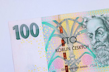 CZK Banknotları Ceska Narodni Bankası tarafından yayınlandı.