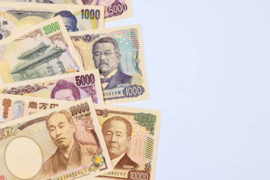 2024 yılında, Japon ulusal bankası Nippon Ginko, nakit olarak çeşitli banknotlar yayınlayacak