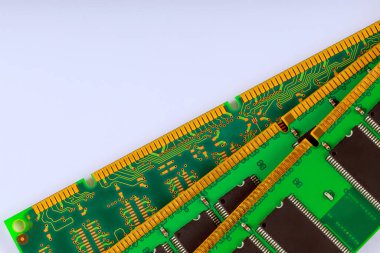 Yeşil devre RAM modülleri hafıza çipleri karmaşık kablolar, elektronik tasarım için ideal