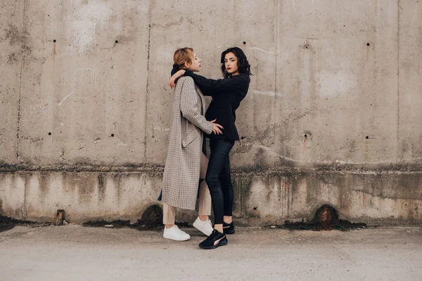 Two Pretty Women Friends Posing Gray Wall Couple Gay Lesbian — Foto Stock