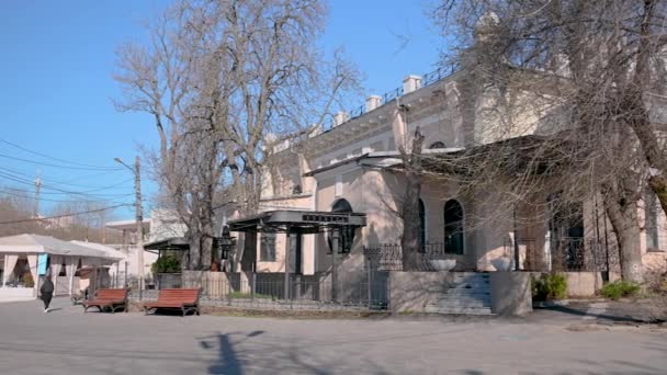 Odessa Ukraine 2023 Arkadienallee Odessa Ukraine Einem Sonnigen Frühlingsmorgen — Stockvideo