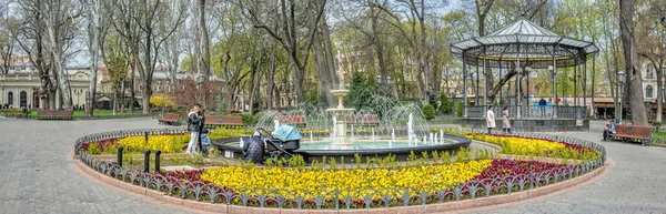 Odessa Ukraina 2023 Miejska Fontanna Ogrodowa Placu Miejskim Historyczne Centrum — Zdjęcie stockowe