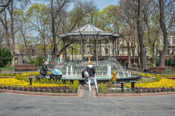 Odessa Ucrânia 2023 City Garden Fountain Praça Cidade Centro Histórico — Fotografia de Stock