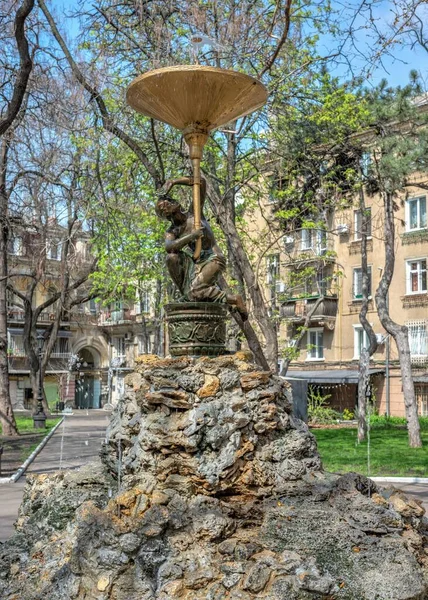 Odessa Ukraine 2023 Fountain City Square Palais Royal Odessa Ukraine — Stock Photo, Image