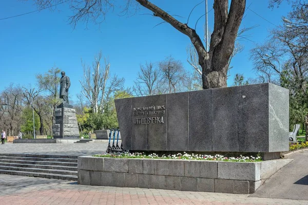 Odessa Ukraine 2023 우크라이나 오데사에 타라스 기념비 — 스톡 사진