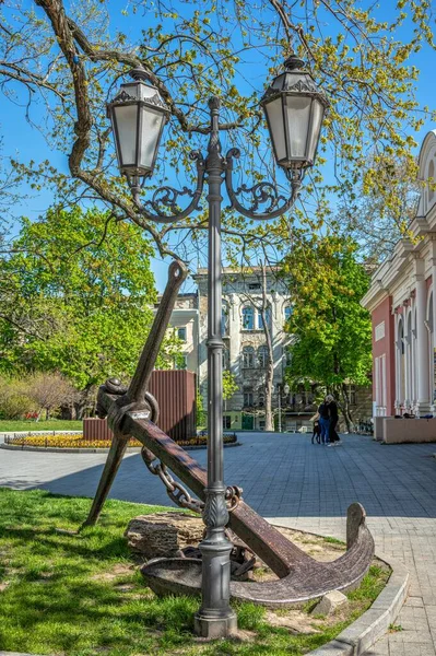 Odessa Ukraina 2023 Plac Teatralny Odessie Ukraina Słoneczny Wiosenny Dzień — Zdjęcie stockowe