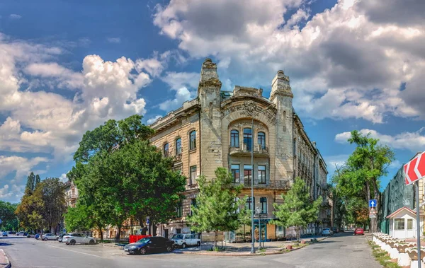 stock image Odessa, Ukraine 29.07.2023. Historic building on the Marazlievskaya street in Odessa, Ukraine, on a sunny summer day