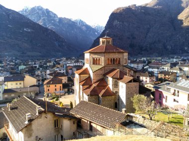 Biasca, İsviçre: St Peter ve Paul Kilisesi