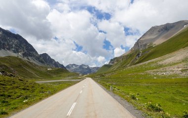 Albula, İsviçre: Alp geçidinin dağ manzarası