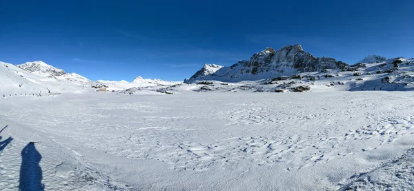 San Bernardino Schweiz Winterlandschaft Des Berühmten Schweizer Skiortes — Stockfoto