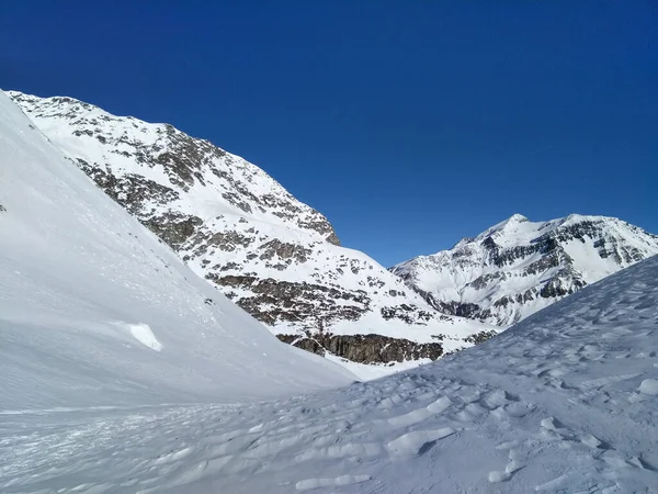 Grachten Van Lareccio Zwitserland Winterlandschap Van Het Beroemde Zwitserse Resort — Stockfoto