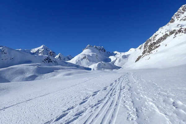 Kanały Lareccio Szwajcaria Zimowy Krajobraz Słynnego Szwajcarskiego Kurortu — Zdjęcie stockowe