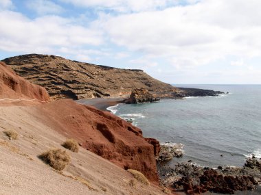 Lanzarote, İspanya: El Golfo plajı ve yeşil göl