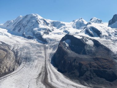 Zermatt, Switzerland: Image of the famous mountain called Catena del Monte Rosa and Cima Doufour