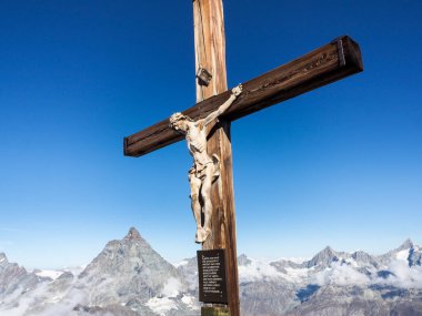 Zermatt, İsviçre: Matterhorn Buzul Cenneti, Hıristiyan geçişi 383 metre yükseklikte