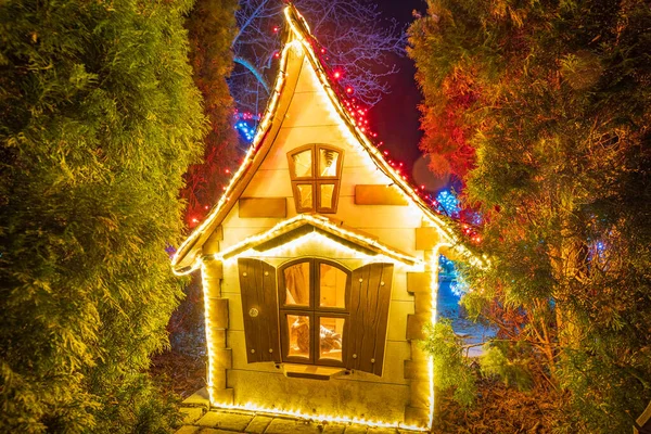 Natal Decorado Casa Conto Fadas Mozirje Eslovénia — Fotografia de Stock