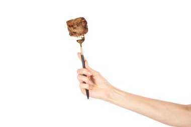 Beyaz arka planda izole edilmiş çatal üzerinde ızgara et. Yüksek kalite fotoğraf