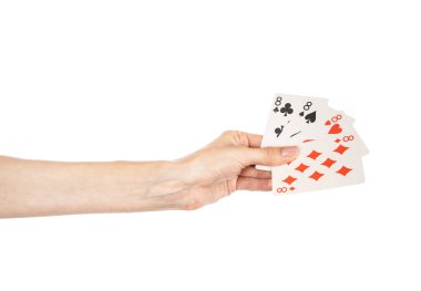 Beyaz arkaplanda el ele oynanan kartlar. Yüksek kalite fotoğraf