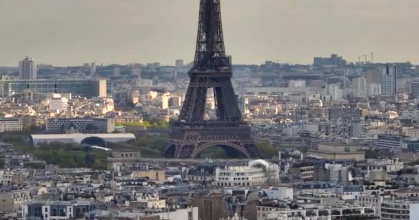 Vue Aérienne Par Drone Paris Par Temps Ensoleillé Paysage Urbain — Video