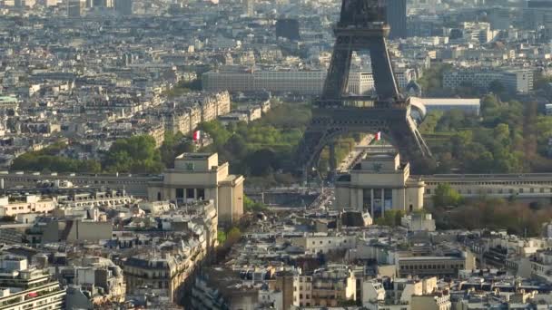 View Eiffel Tower Center Paris Sunset Drone Flies River Central — Stock Video