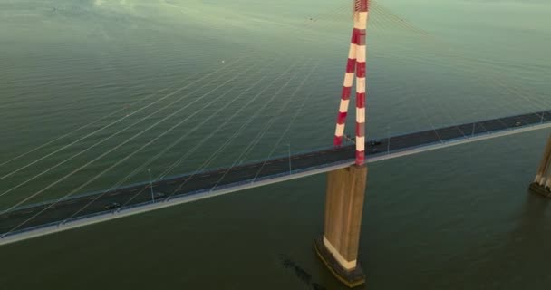 Vliegend Boven Weg Van Franse Kabelbrug Geweldige Zonsopgang Uitzicht Vanuit — Stockvideo