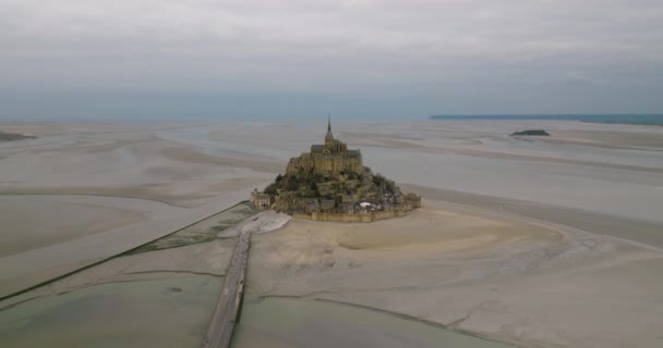 Vuela Sobre Mont Saint Michel Uno Los Lugares Más Inolvidables — Vídeo de stock