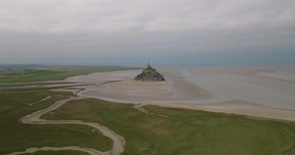 Vlieg Mont Saint Michel Een Van Meest Onvergetelijke Bezienswaardigheden Van — Stockvideo