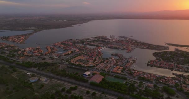 Drone Kilátás Leucate Turisztikai Helyszínen Földközi Tengeren Dél Franciaországban Nyáron — Stock videók