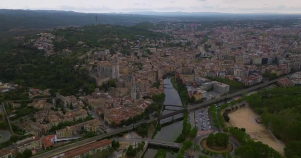 西班牙加泰罗尼亚 吉罗纳市美丽夏日的空中风景 — 图库视频影像