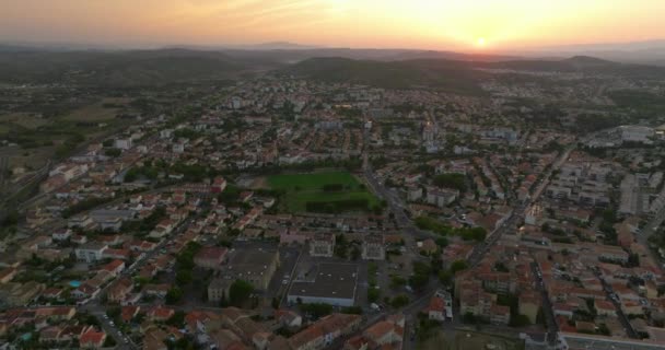 Luftaufnahme Der Altstadt Von Narbonne Frankreich Einem Sonnigen Nachmittag Frühling — Stockvideo