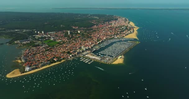 Luftaufnahme Von Booten Die Hafen Von Arcachon Festgemacht Haben Yachtclub — Stockvideo