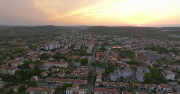 Вид Воздуха Крыши Над Городом Нарбонна Средиземное Море Закат Франции — стоковое видео
