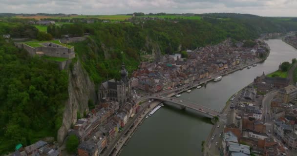 Filmaufnahmen Aus Der Luft Von Dinant Belgien Schöne Belgische Stadt — Stockvideo