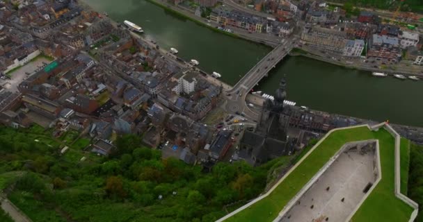 Filmaufnahmen Aus Der Luft Von Dinant Belgien Schöne Belgische Stadt — Stockvideo