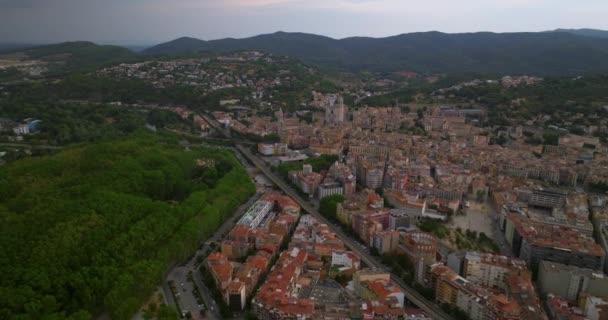 Luchtfoto Van Girona Stad Een Prachtige Zomerdag Catalonië Spanje — Stockvideo