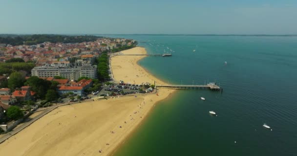 Αεροφωτογραφία Προβλήτα Arcachon Και Παρακείμενη Παραλία Καλοκαιρινό Τουριστικό Σημείο Γαλλία — Αρχείο Βίντεο