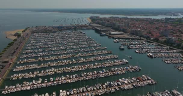 Široká Letecká Kinematografie Malého Přístavu Malém Zálivu Francii Poblíž Bordeaux — Stock video
