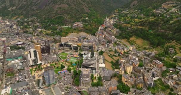 Vista Aérea Andorra Vella Capital Andorra Los Pirineos Entre Francia — Vídeo de stock