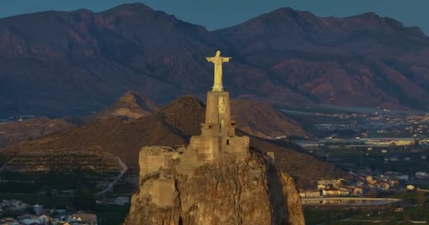 Vista Aérea Estátua Chirst Rocky Hilltop Castelo Monteagudo Múrcia — Vídeo de Stock