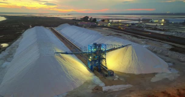 Blick Auf Eine Salzfabrik Meer Rohstoffe Großen Mengen Sind Für — Stockvideo