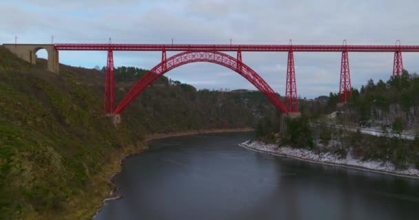 Vista Aérea Desde Dron Del Viaducto Garabit Puente Arco Ferroviario — Vídeos de Stock