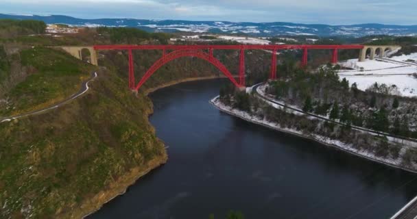 Luftaufnahme Von Der Drohne Des Garabit Viadukt Eisenbahnbogenbrücke Frankreich — Stockvideo