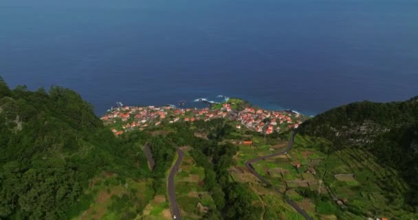 Luftaufnahme Von Seixal Madeira Inseln Portugal Resort Dorf Einer Steilen — Stockvideo
