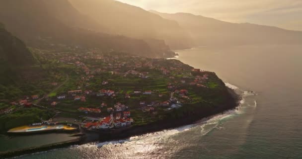 Vista Aérea Ponta Delgada Ilhas Madeira Portugal Resort Aldeia Uma — Vídeo de Stock