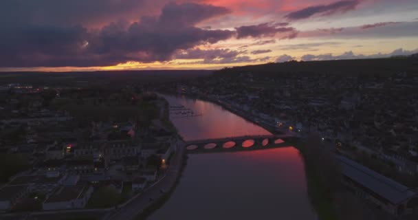 Fransız Şehri Joigny Nin Havadan Görünüşü Pembe Günbatımı Şehir Manzarası Stok Video