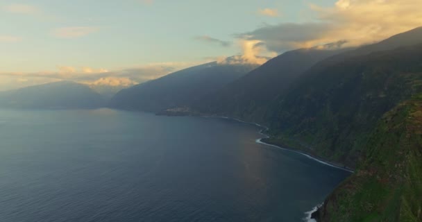 Portekiz Deki Madeira Adası Nın Güzel Dağ Manzarasının Havadan Görünüşü Stok Çekim 