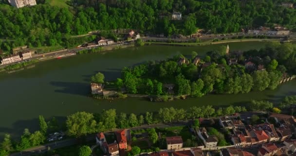 Vista Aérea Suburbio Ciudad Francesa Lyon Vista Del Río — Vídeos de Stock